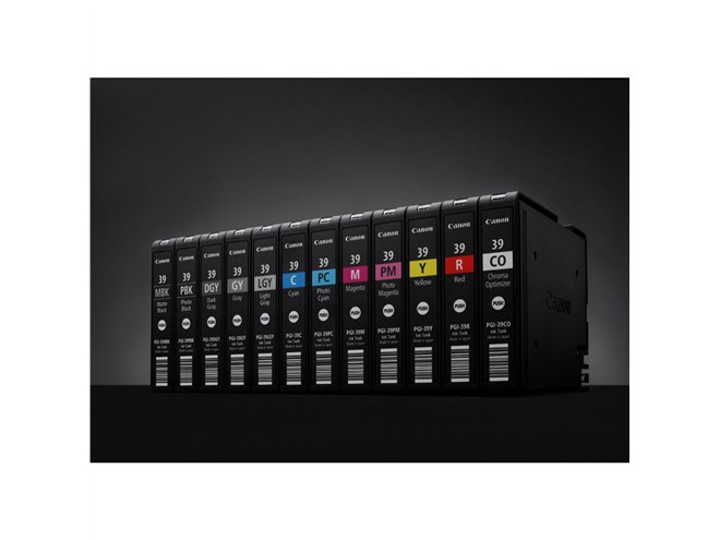 キヤノン、12色インクを搭載したプロ向けプリンター「PIXUS PRO-1