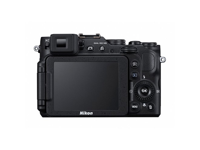 ニコン、視野率約100%のEVFを搭載した「COOLPIX P7800」 - 価格.com