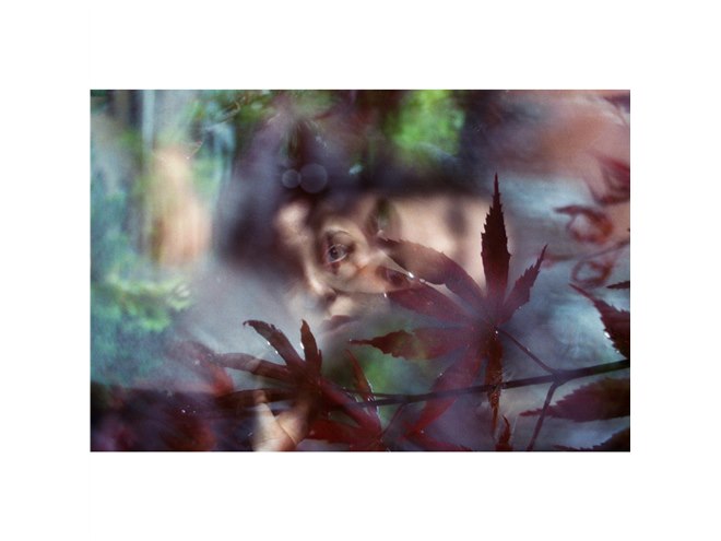 19世紀アクロマートレンズが現代によみがえる、シルバー仕上げ真鍮製