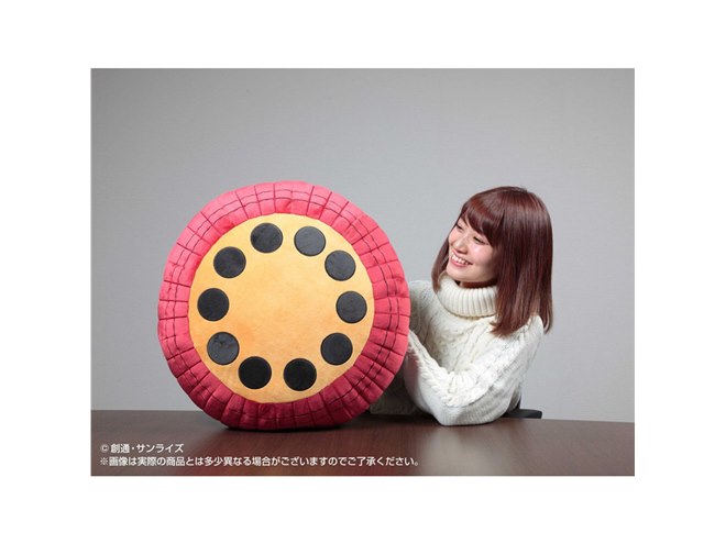 機動戦士ガンダム」ガンダム＆ギャンのひとやすみシールドクッション