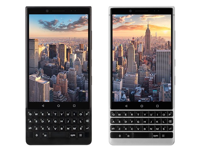 物理キー付きスマホ「BlackBerry KEY2」、国内3大キャリア対応で今夏