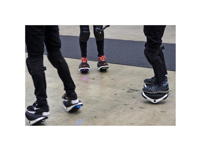 セグウェイの電動スケート「ドリフトW1」上陸 - 価格.com
