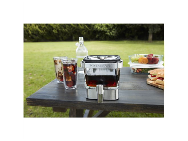 キッチンエイド、冷蔵庫から直接注げる「コールドブリューコーヒー