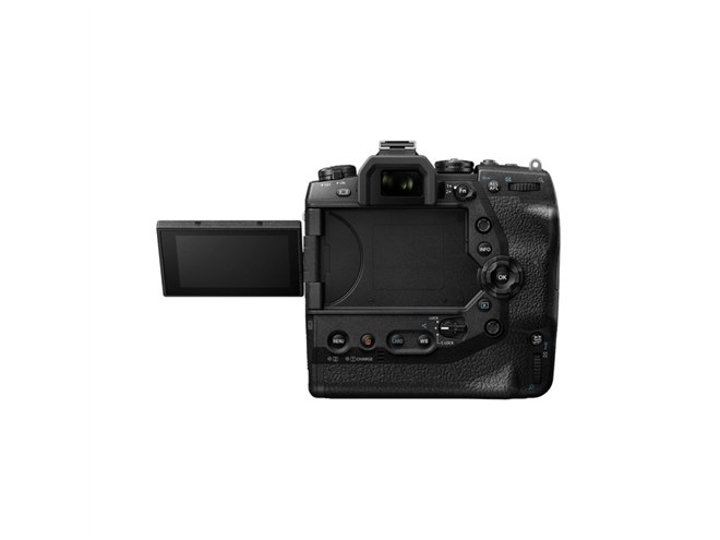 オリンパス、「TruePic VIII」2基を装備したミラーレスカメラ「OM-D E