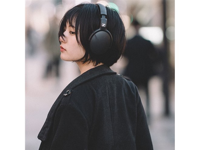 ゼンハイザー、apt X LLに対応したワイヤレスヘッドホン「HD 350BT