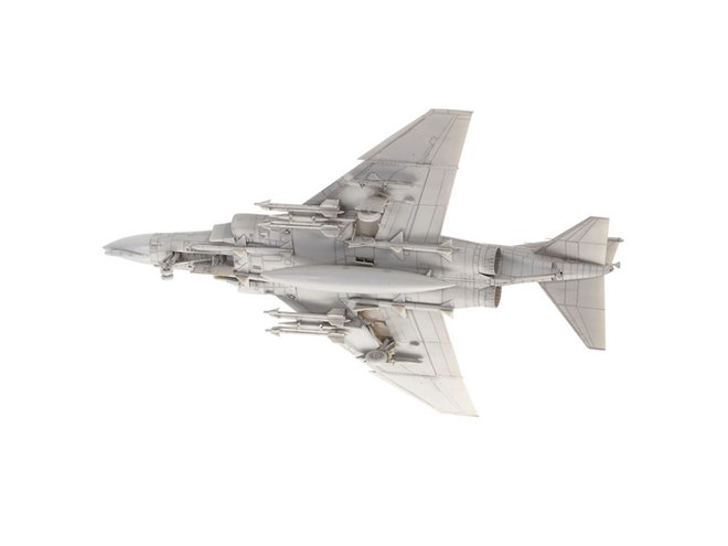 タミヤ、“傑作ジェット戦闘機”「1/48 F-4ファントムII」発売時期と価格