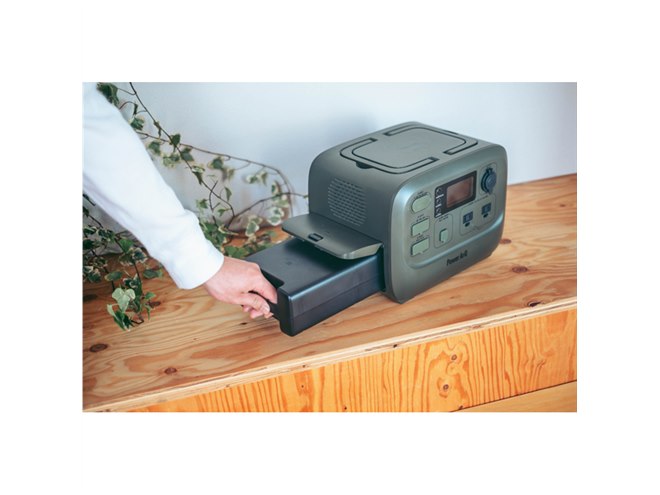 バッテリーを交換できるポータブル電源「PowerArQ3」、9月中旬より予約