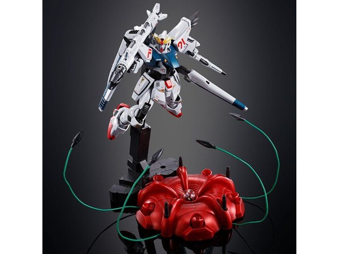 チタニウムフィニッシュ加工のMGガンプラ「ガンダムF91」、ラフレシア