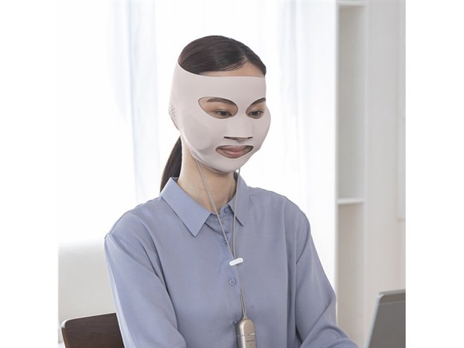 パナソニック、“ながら美容”向けのマスク型イオン美顔器「EH-SM50」を