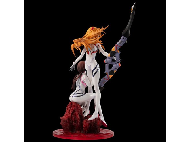 シン・エヴァンゲリオン劇場版」アスカ＆マリがセットでPrecious