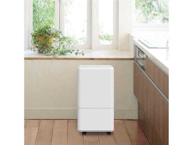 アイリス、排気スペースを壁際約5cmに抑えた「コンパクトクーラー」を