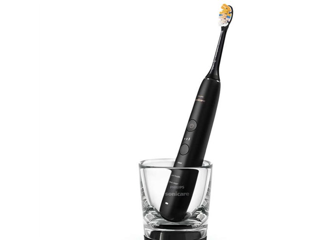 フィリップス、「ソニッケアー ダイヤモンドクリーン 9000」に新色