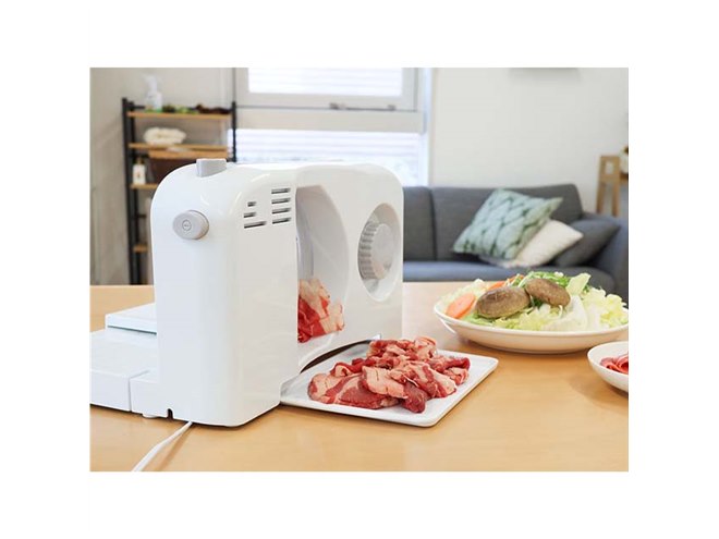 自宅でお肉を薄切りにできる、家庭用の電動タイプ「コンパクトミート