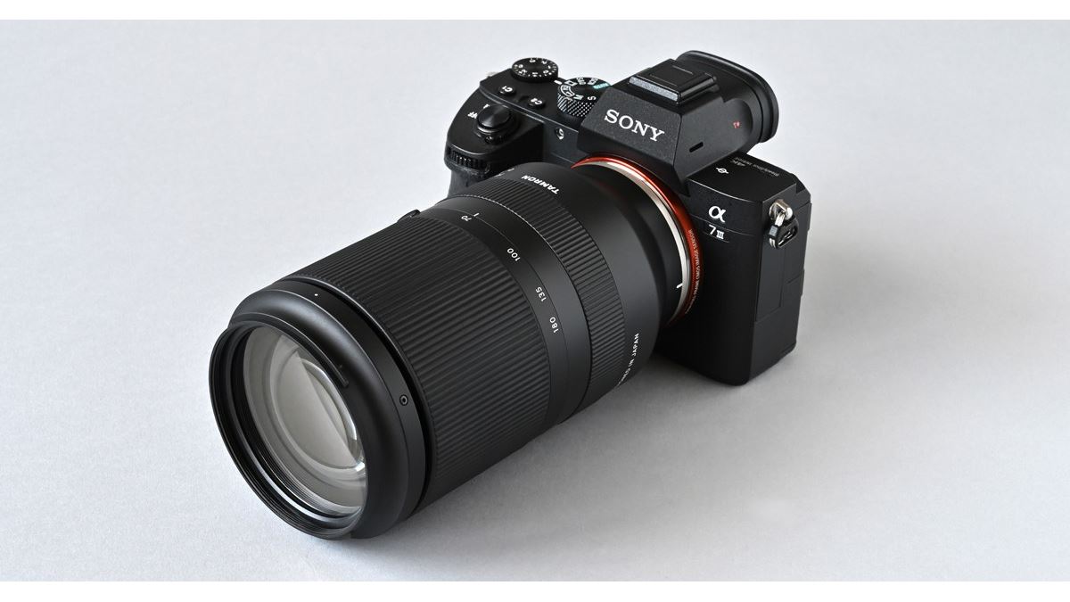こんな望遠ズームを待っていた！ タムロン「70-180mm F/2.8 Di III VXD