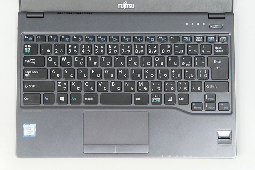 13.3型で約761g！ 今どき珍しい硬派なモバイルノート「FMV LIFEBOOK