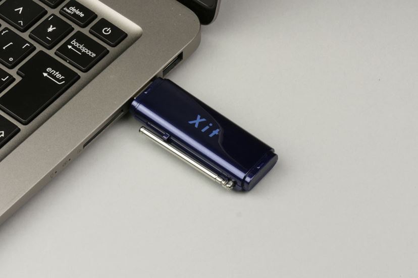 挿すだけでPCやMac、スマホをテレビにできる「Xit Stick」を使ってみた