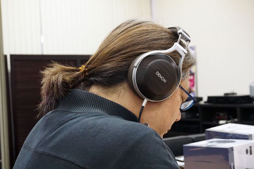 デノンの伝統を受け継ぐ最新ヘッドホン「AH-D5200」「AH-D1200」徹底