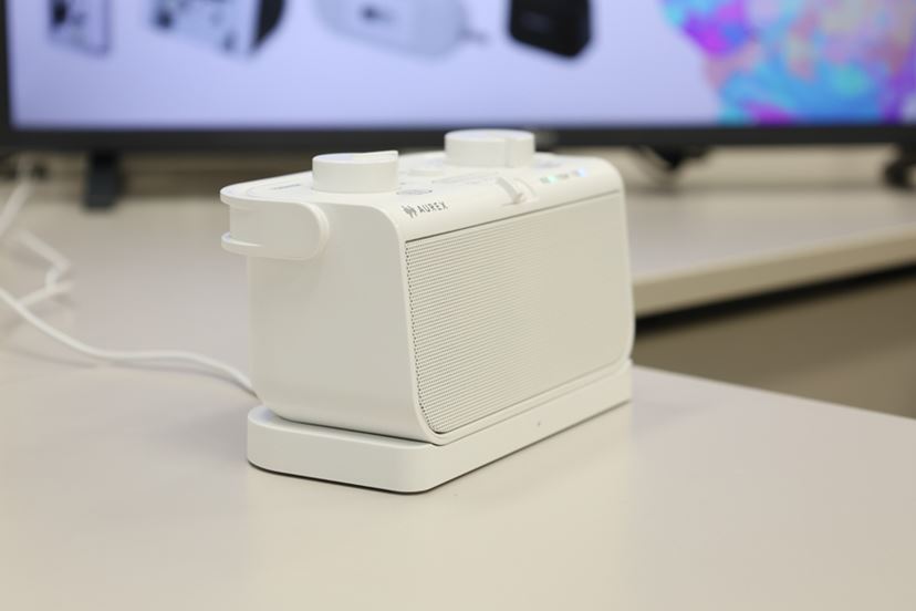 手元スピーカーは最新を選ぶべし！ 「TY-WSD20」が抜群の聞き取りやす