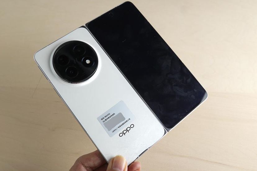 噂の極薄フォルダブルスマホ「OPPO Find N5」を試した - 価格.comマガジン