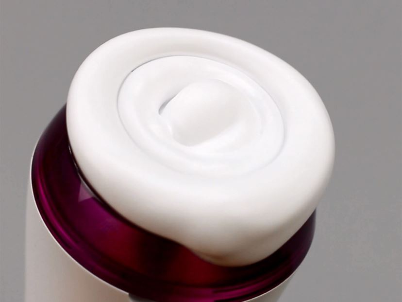 5秒でできる“超むっちり”泡がたまらない！ 洗顔器「濃密泡エステ」で