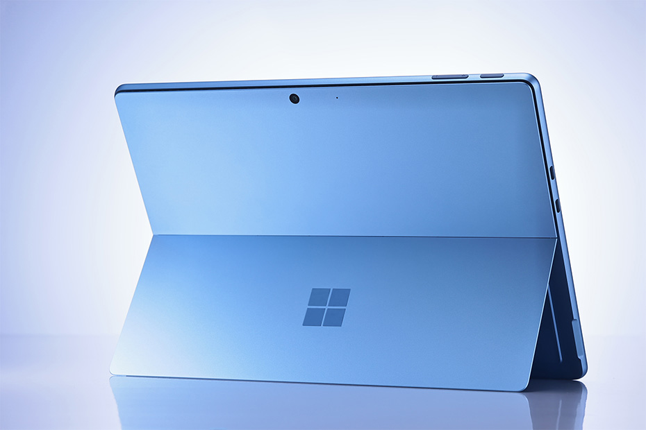 価格.com - [PR企画]マイクロソフト「Surface Pro 9」の進化に迫る