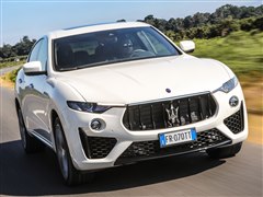 マセラティ レヴァンテ 2016年モデルの価格・グレード一覧 価格.com