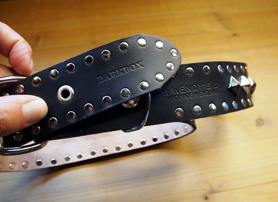 ウェンディーズ ベルト レザー スタッズ BARKBOX コラボレーション