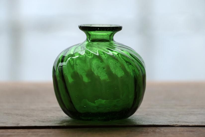 吹きガラスの器: mooshuleek（ムーシュリーク）