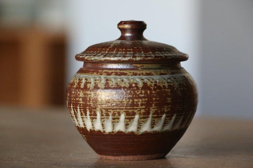 mooshuleek -ムーシュリーク- 小石原焼 太田哲三窯 打刷毛目 小壺