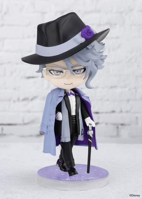 ツイステ』の寮長が手乗りサイズのフィギュアになって予約受付中