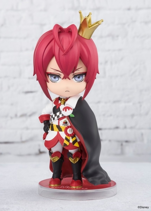 ツイステ』の寮長が手乗りサイズのフィギュアになって予約受付中