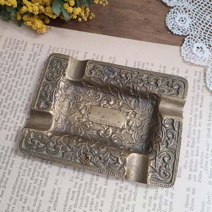 ドイツ蚤の市・古道具・ブロカント・アンティーク調・レトロ雑貨・真鍮