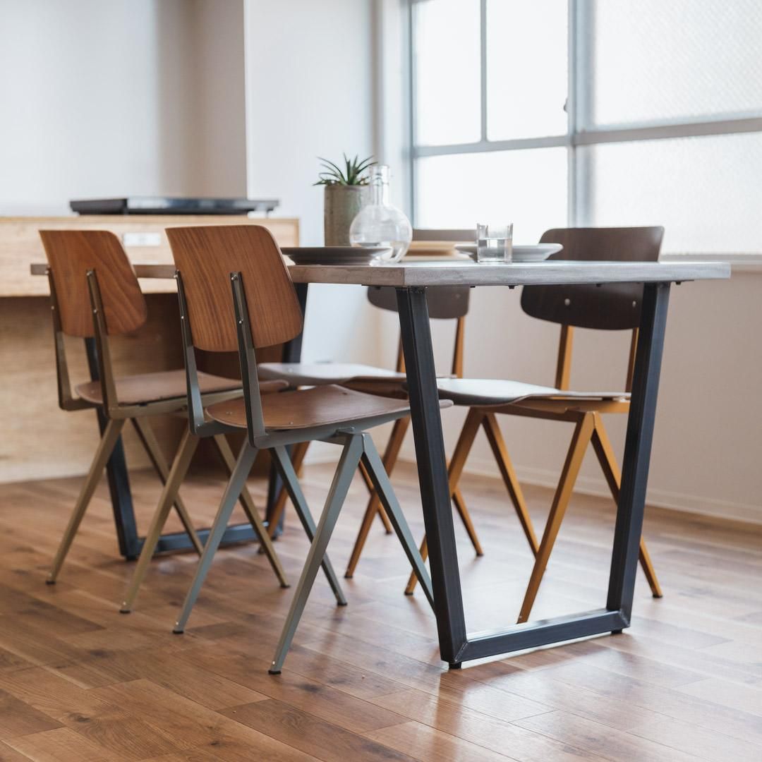 モールテックス ウェリントンレッグテーブル - DICHOTOMIC ディコ