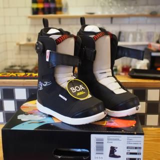 DEELUXE スノーブーツ | TEAM ID LARA | ブラック - TRIAL SurfFamily