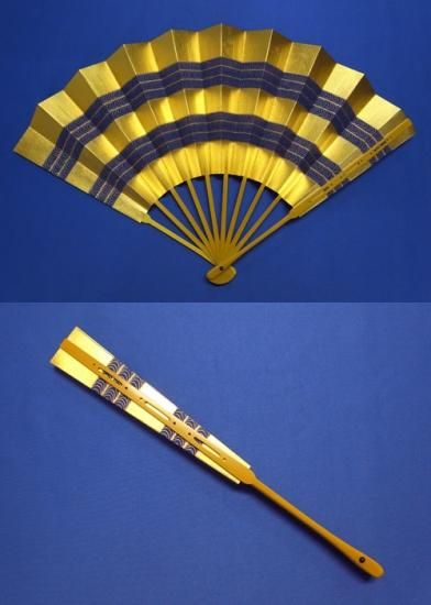 尺一扇 金地三段水巻（紺） 観世流