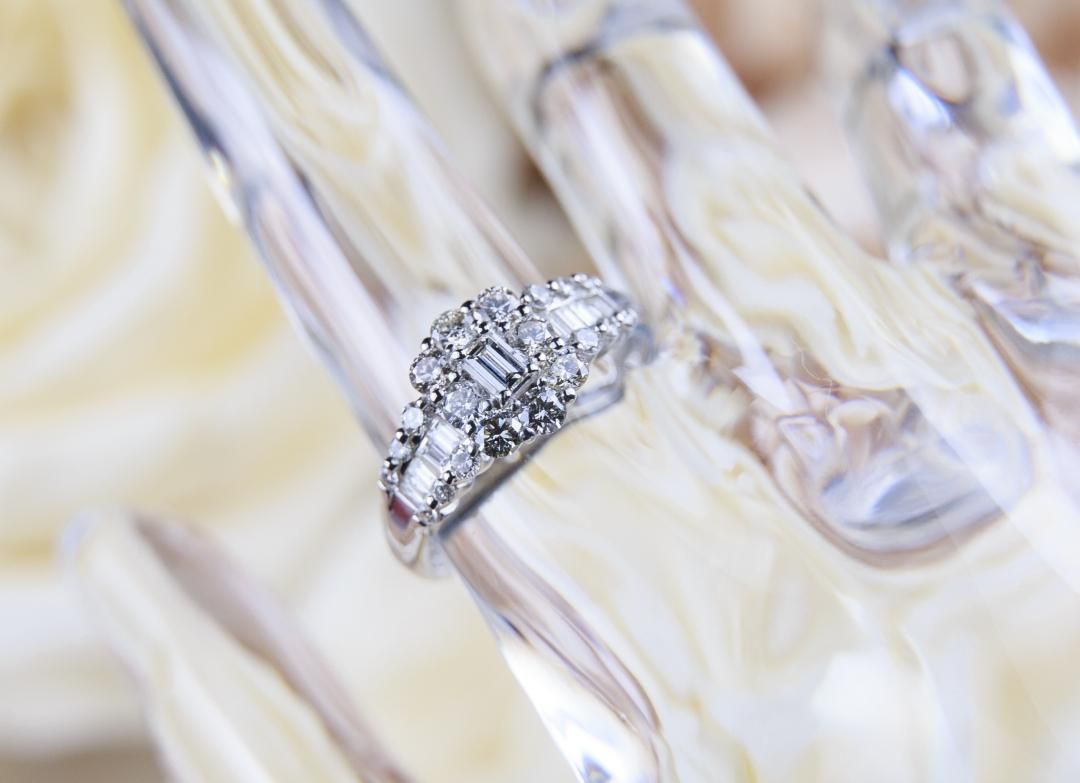 62番 1.00ct 本物 DIA Pt900 プラチナ 大粒 ダイヤ ダイヤモンド