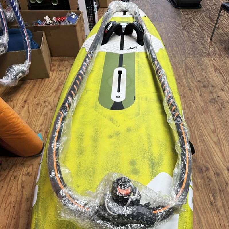 特価！AERON アーロン 2024 / カーボンブーム CARBON SLIM WAVE 150