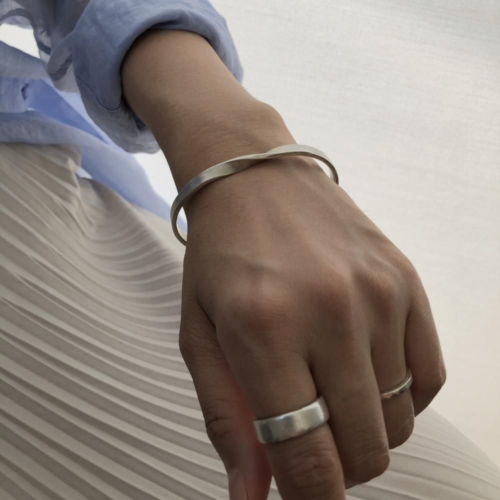 silver bangle spiral / シルバーバングル スパイラル - FUURA