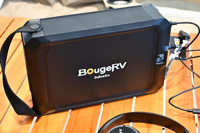 かばんに入る超小型ポータブル電源「BougeRV JuiceGo」は防災