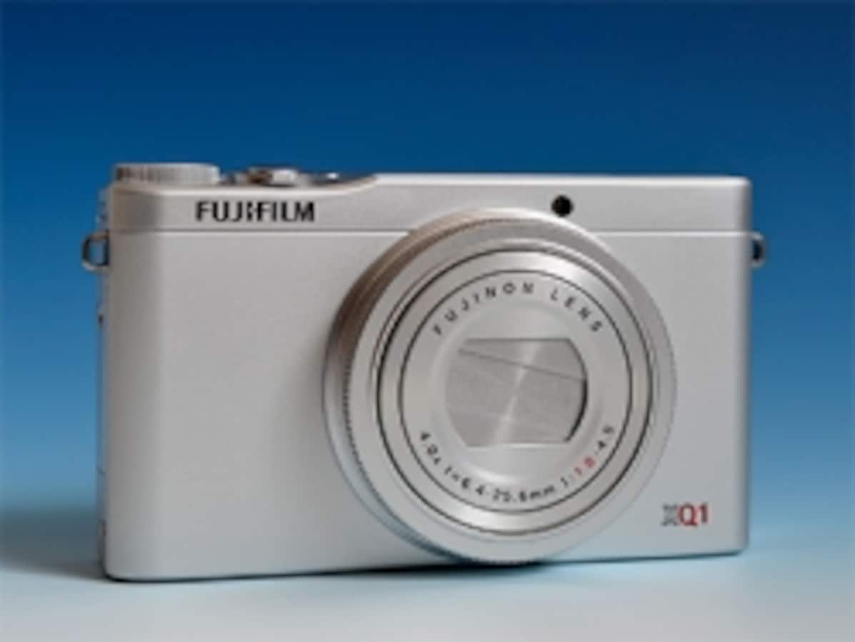 画質重視のコンパクトデジカメ「FUJIFILM XQ1」 [デジタルカメラ] All