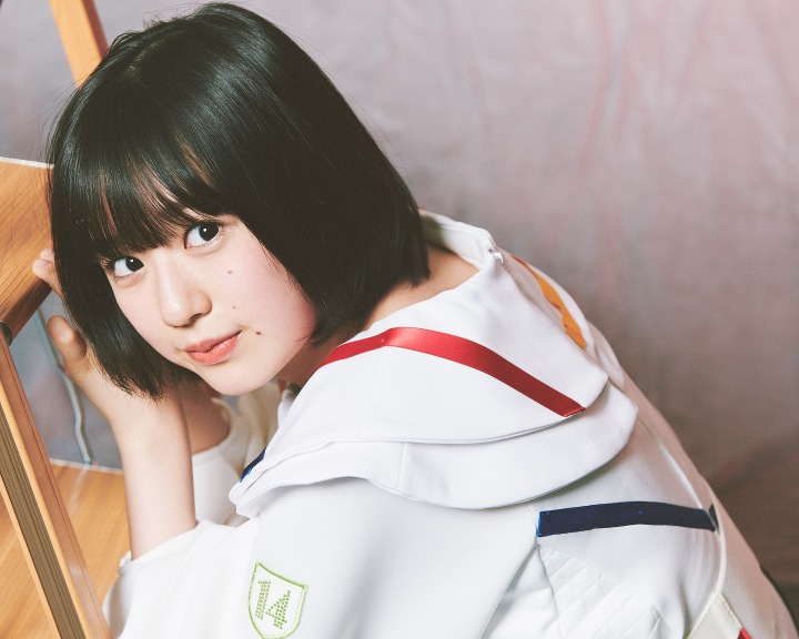 遠い存在に手を伸ばした──出席番号14番、小久保柚乃の成長 - OTOTOY