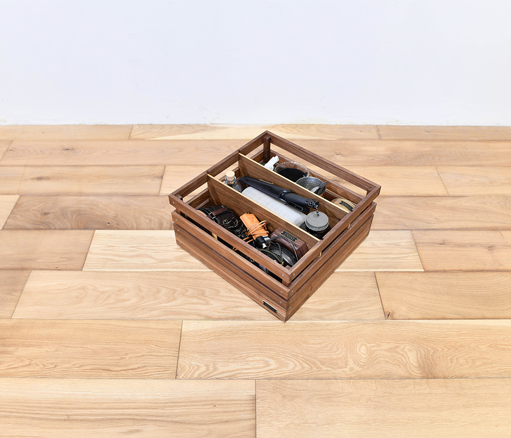 INOUT （イナウト） / Stack Box / Low walnut