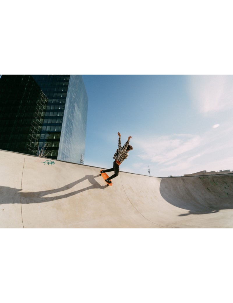 SLIDE Diamond Kaena 32