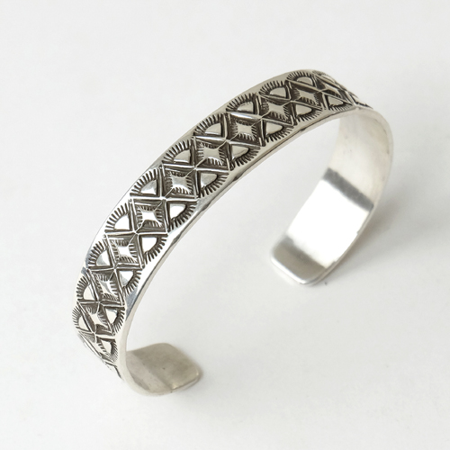 ジェネバラモーン Geneva & Kevin Ramone｜ナバホ族 | American Indian