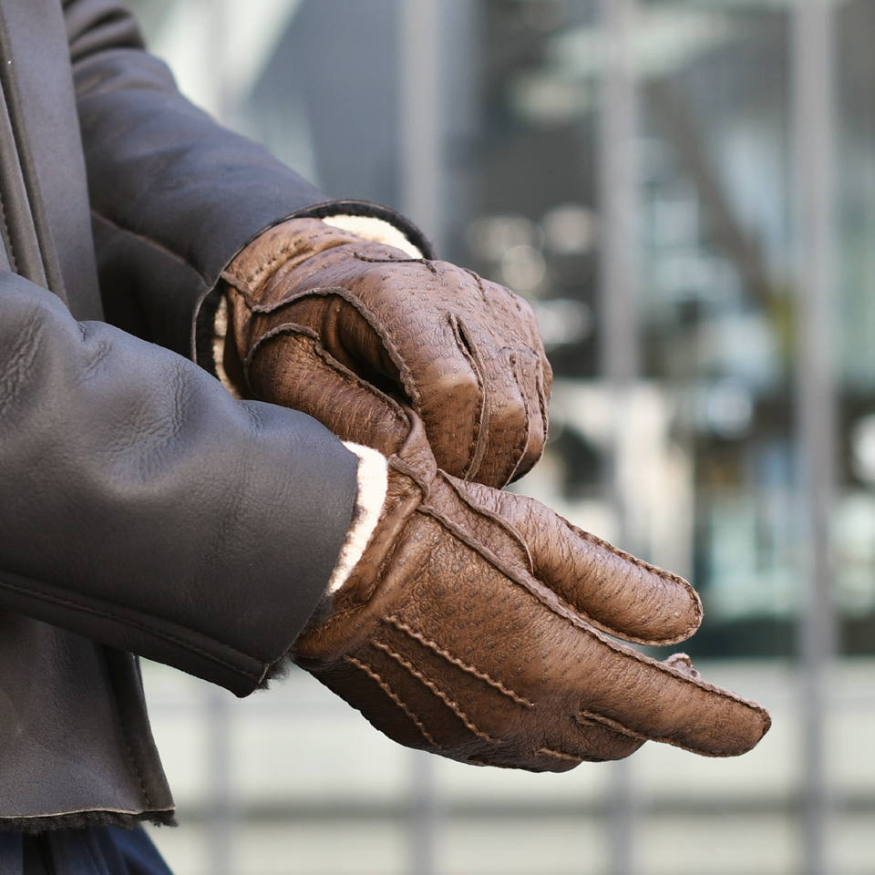 Gantier1892【ガンティエール1892】のペッカリーグローブをご紹介致し