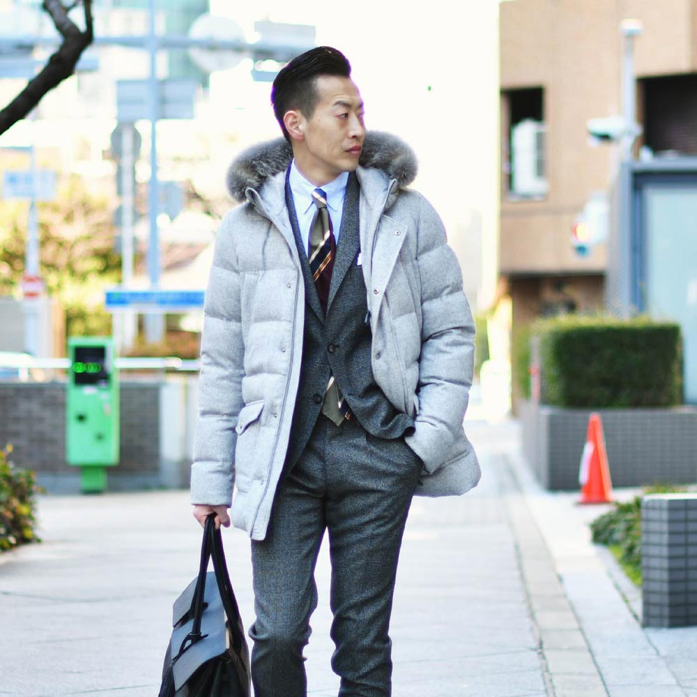 シルク&カシミヤのリッチ感を最大限に活かしたライトグレー！HERNO