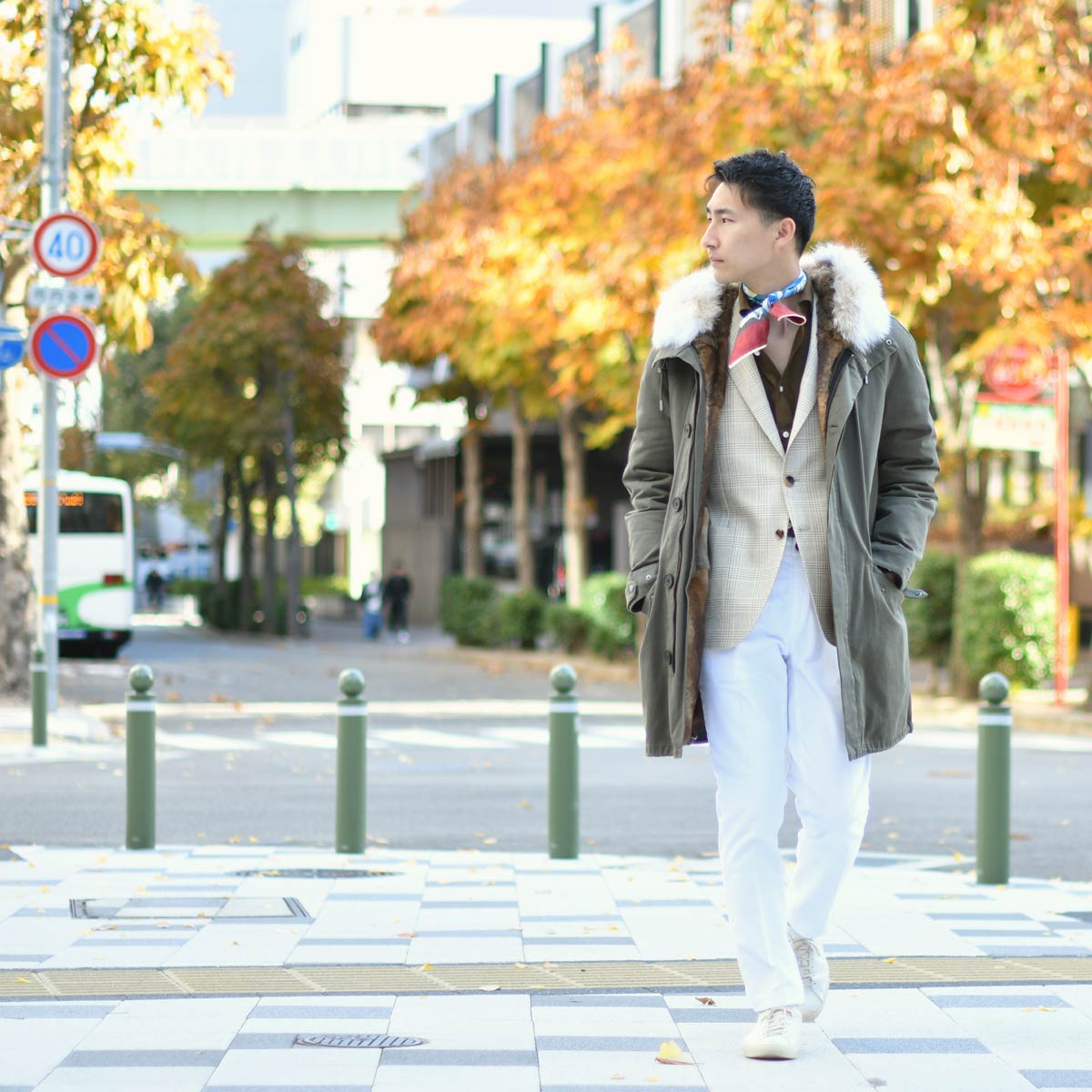 抉る様な角度から捻りを！YVES SALOMON【イヴ サロモン