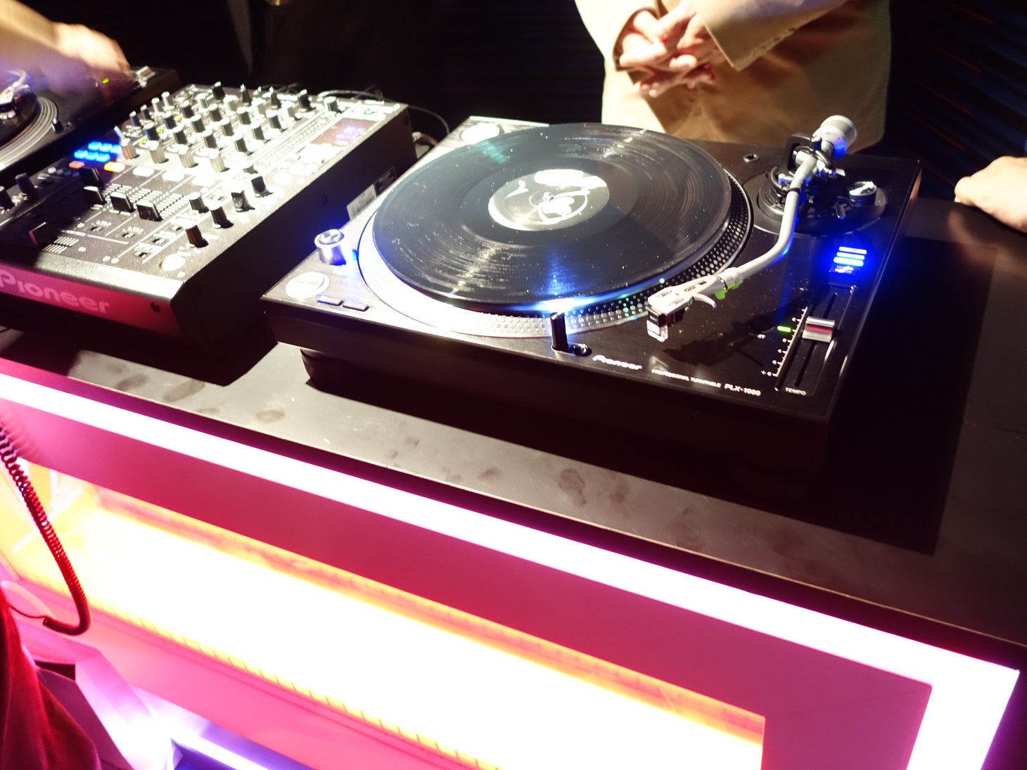 パイオニアがターンテーブル「PLX-1000」を正式発表！ | Digiland