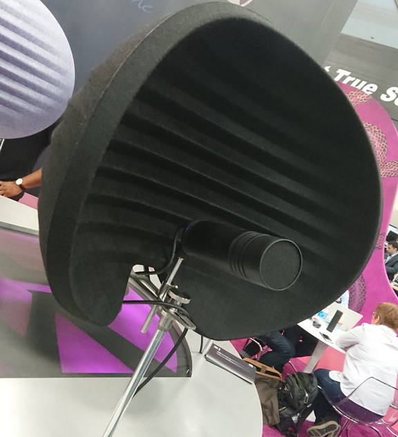 Aston Stealth | ファントム（ファンタム）電源自動検出機能を備えた