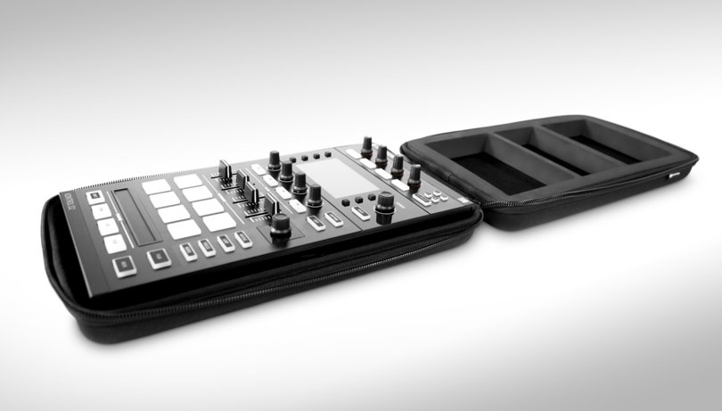 Native Instruments TRAKTOR KONTROL D2 発表！新オーディオ